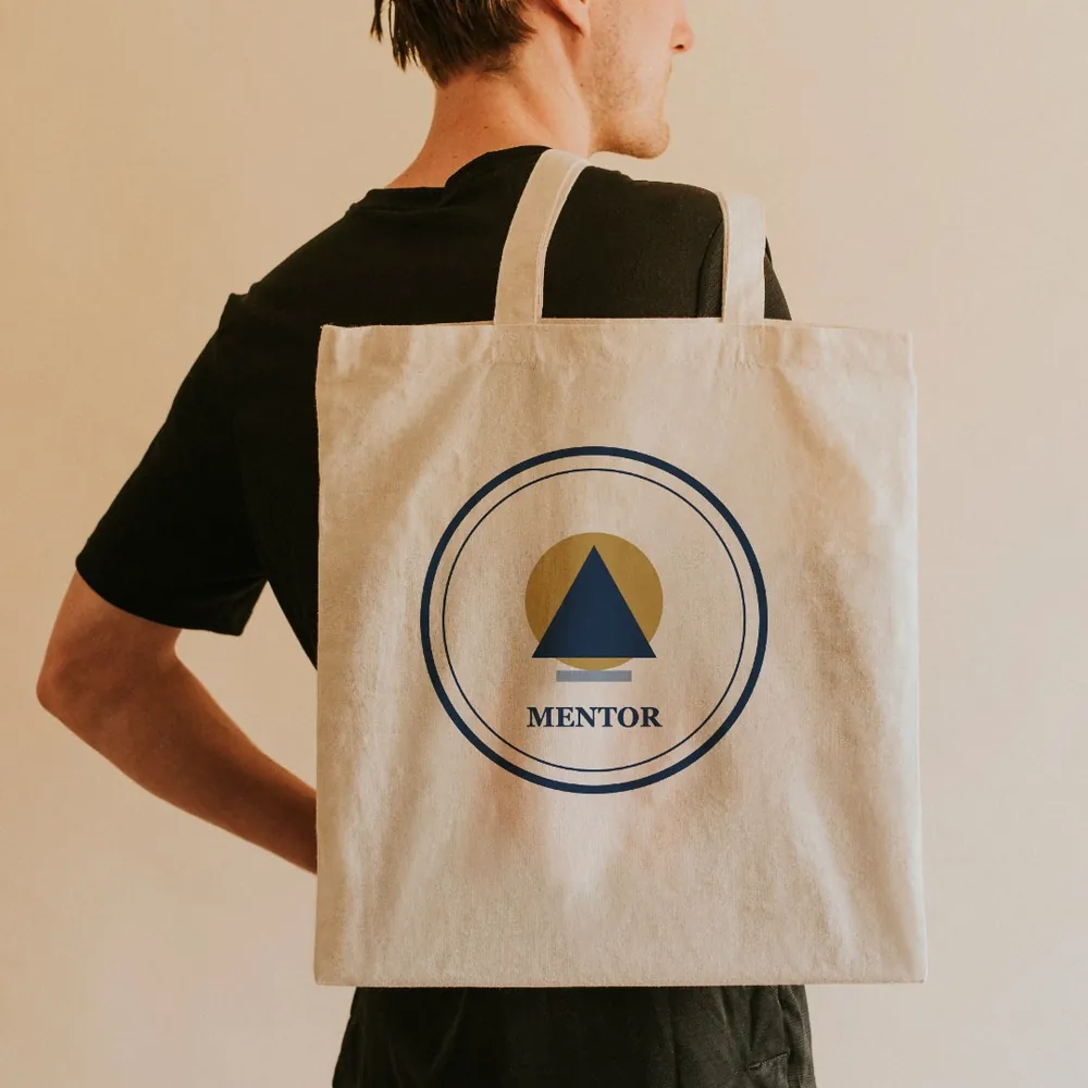 Mockups de la marca: taza, fachada y papelería